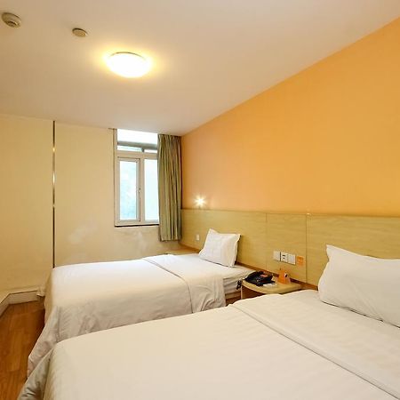 7Days Inn Guangzhou Meihuayuan Metro Station Экстерьер фото