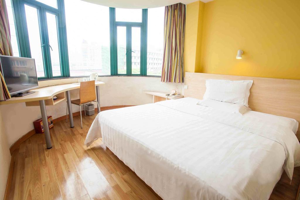 7Days Inn Guangzhou Meihuayuan Metro Station Номер фото