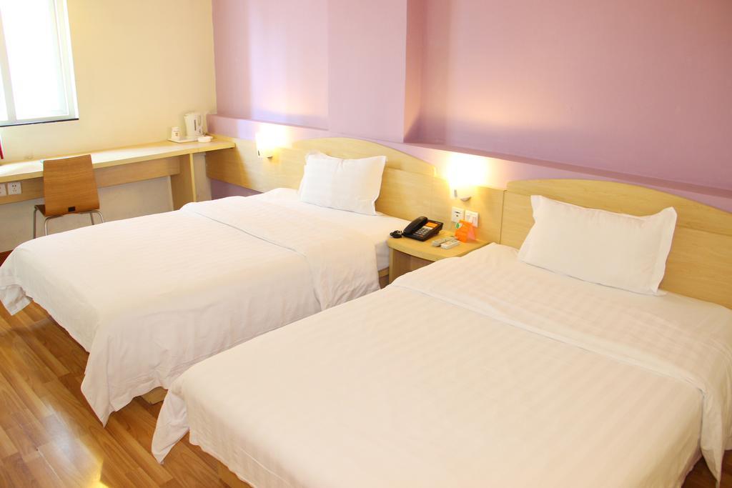 7Days Inn Guangzhou Meihuayuan Metro Station Экстерьер фото