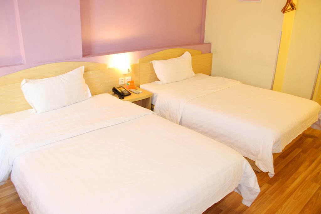 7Days Inn Guangzhou Meihuayuan Metro Station Экстерьер фото